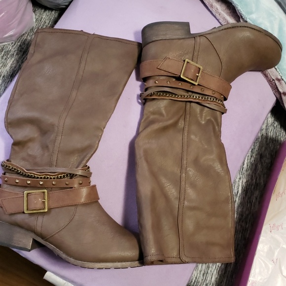 Jellypop Shoes - 🎊 NEW with box and tags Women's brown boots